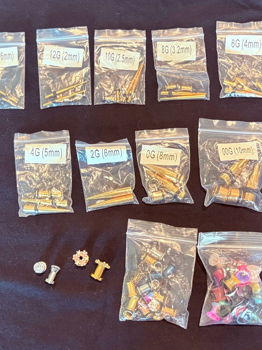 Assorted Ear Tunnels and Plugs - Mixed Sizes - stretching kit